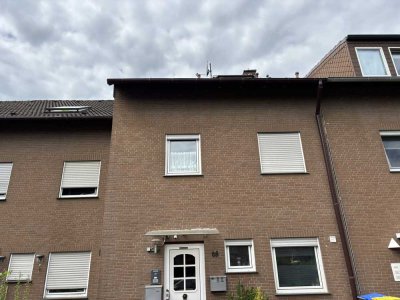 Erle in der beliebten Gräfte-Siedlung, Haus mit Einliegerwohnung, Garten, Garage & Stellplatz