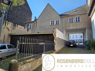 Einfamilienhaus mit Ladenfläche in Mayen - inkl. Garagen und Stellflächen in der Innenstadt