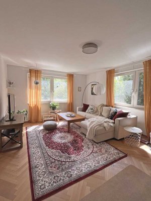 POCHERT IMMOBILIEN - Charmante Altbauwohnung in bester Wohnlage von Kaiserslautern