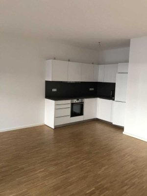 Frankenberger - Höfe • Neuwertige 2 Zi. - Wohnung mit EBK • Parkett • Loggia