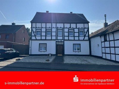 Charmantes Einfamilienhaus mit großem Potenzial oder attraktiver Bauplatz in Kerpen-Buir