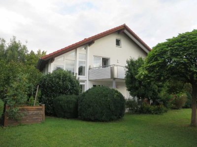Schicke 2,5 Zimmerwohnung in ToP Lage