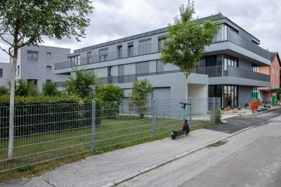 Helle 2-Zimmer-Wohnung mit umlaufendem Balkon