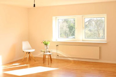 Helle 1-Zimmer-Wohnung Mit Balkon