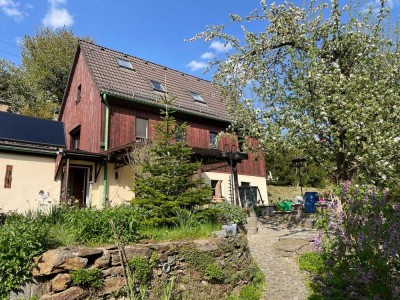 Provisionsfrei für den Käufer: Ein Rückzugsort mit Seele – Wohnglück in Amtsberg