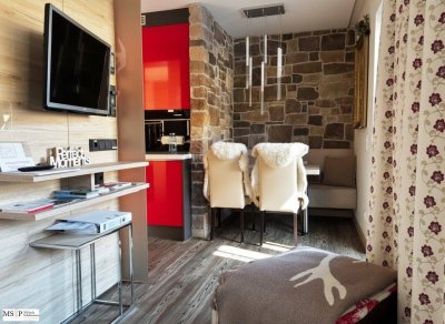 Jochberg in Tirol: Stylisches kleines Ferienapartment mit Freizeitwohnsitz in Skiliftnähe