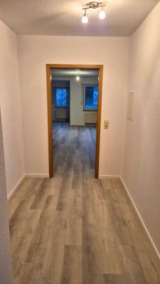 Attraktive 3- Zimmer- Maisonette-Wohnung mit Balkon und Einbauküche in Öhringen (Bezugsfrei)