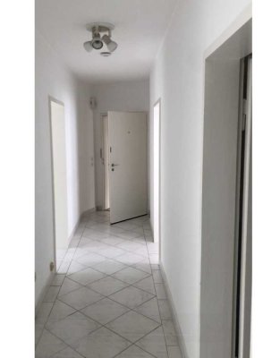 Gepflegte 2-Zimmer-Wohnung mit Balkon in Aschaffenburg