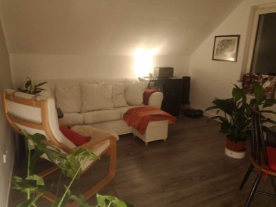370.0 € - 48.0 m² - 2.0 Zi.