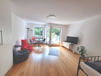 Möbliertes ruhiges All-Inklusive Apartment mit Blick ins Grüne in der Au von privat