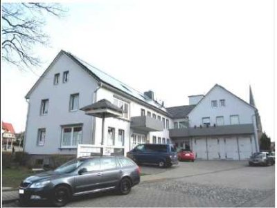Gepflegte 4-Zimmer-Wohnung mit EBK in Kirchlinde, Liebenburg