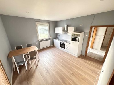 Ruhige voll möblierte 3,5 Zimmer Wohnung