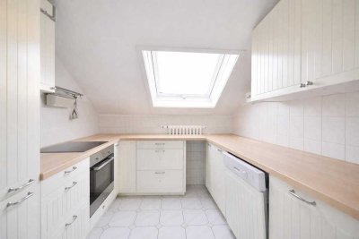 Leerstand nutzen & Rendite sichern: Dachgeschosswohnung mit 5 % Zielrendite in Gerbrunn