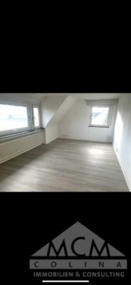 Gut geschnittene DG-WHG. in ruhiger Wohnlage Neu-Isenburgs, optional mit Garage