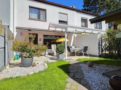 Modisch & modern - Reihenmittelhaus mit Garage in begehrter Stadtlage!