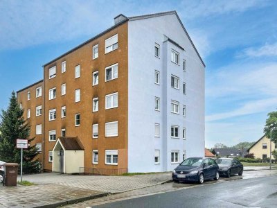 Geschmackvolle, öffentlich geförderte 3-Zimmer-Wohnung mit Loggia in ruhiger Wohnlage am Roten Hügel