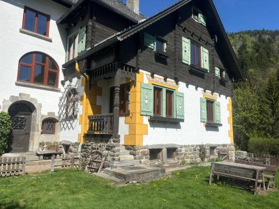 Wunderschöne Altbauwohnung im Herzen von Ramingstein