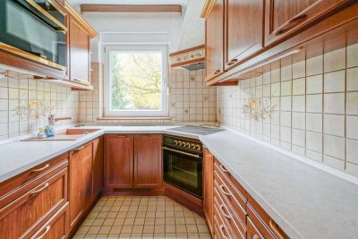 Ruhig. Grün. Voller Potenzial – charmante Wohnung mit Balkon & Stellplatz in Lichterfelde