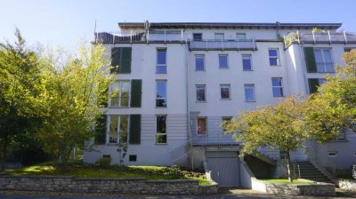LAGE, LAGE, LAGE - Sonnen-Wohnung mit Balkon und Stellplatz sucht neue Mieter