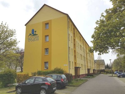 Modern renovierte 2-Zimmer-Wohnung mit Dusche