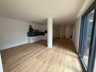 Moderne 3-Zimmer-Wohnung mit privater Terrasse in Toplage Berlin-Mitte