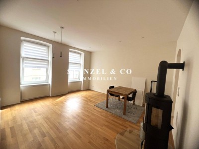 HELLES 2-ZIMMER-APARTMENT IN MODERNISIERTEM ALTHAUS