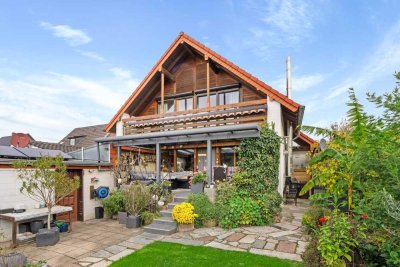 Idyllisches Einfamilienhaus mit Gartenparadies