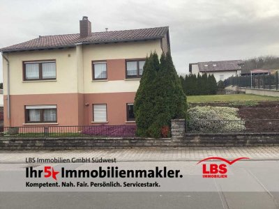 Gepflegtes EFH mit großem Garten