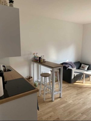 Schöne 1-Raum-Wohnung abzugeben