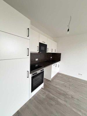 Moderne 2-Raum-Wohnung im Erstbezug - Einbauküche und Balkon