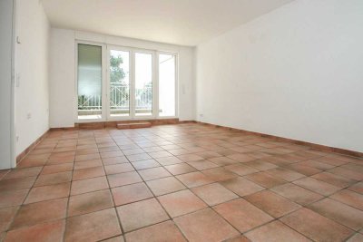 frisch renovierte drei Zimmer mit Aufzug