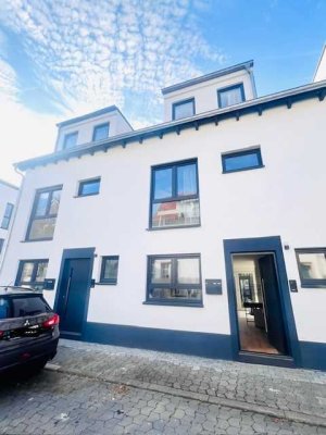 Charmantes Reihenmittelhaus mit 5 Zimmern in Mainz-Weisenau-NEUBAU