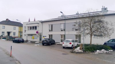 Bereutes Wohnen | Geförderte 2-Zimmer Wohnung in Miete | Obergeschoss | Balkon
