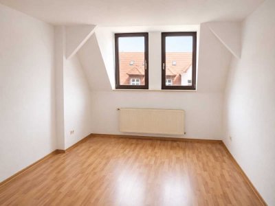 Charmante Dachgeschosswohnung in Gohlis ab 01.08.2026!!!