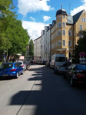 1-Zimmer-Wohnung an der Theresienwiese – Künstler, Berufstätige