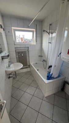 Geschmackvolle, zentral gelegene 3-Raum-Wohnung in Ulm, auch für WG geeignet
