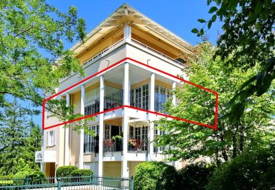 Exklusives Wohnen in Parkvilla in ruhiger Lage mit sonnigem Balkon