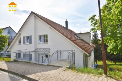 *2 Etagen, 2 Bäder, 1 Terrasse, 1 Balkon, 1 TG-Stellplatz: Eigennutz oder Kapitalanlage*
