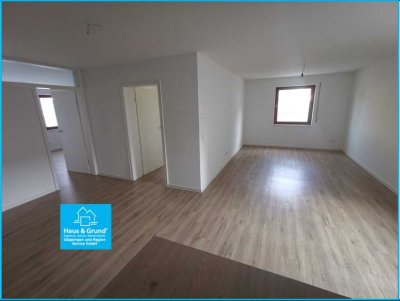 Neuwertige, großzügige 3,5-Zimmer-Wohnung in zentraler Lage von Göppingen-Holzheim
