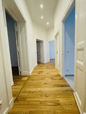 3-Zimmer-Altbauwohnung in Treptow - Erstbezug