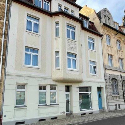 Helle 3 Raum Wohnung im Zentrum von Schmölln