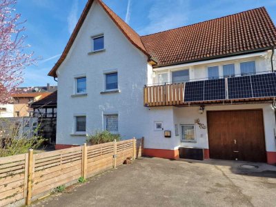 Viel Platz für die ganze Familie - Geräumiges Einfamilien-/Mehrgenerationenhaus mit Garage