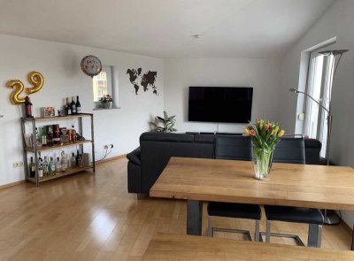 Penthouse-Wohnung mit Terrasse und Skyline-Blick