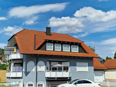 Traumhafte, sehr helle Wochnung( Nur 1 Dachfenster) Telefonnummer: 015117661694