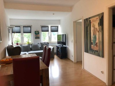 Moderne und helle 2 Zimmer Wohnung in zentraler Lage von Hofheim (barrierefrei)