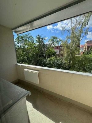 Neu sanierte Wohnung ! Für Alt und auch Jung