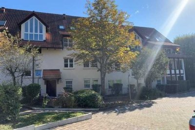 2 Zi.-Dachgeschosswohnung im Zentrum von Hauingen