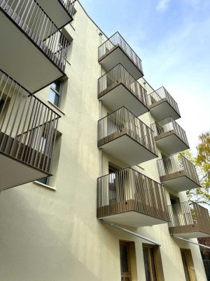 Möblierte Single Wohnung mit Blick zum begrünten Innenhof!