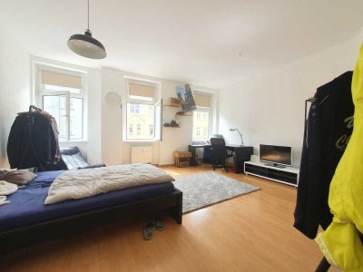 Zentral, WG-geeignet, separate Küche inkl. Einbauküche - Geräumige & gut geschnittene 2-Zimmerwhg.