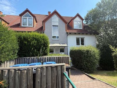 Gepflegte 2-Zimmer-Wohnung mit Balkon & Tiefgarage in Neu-Anspach